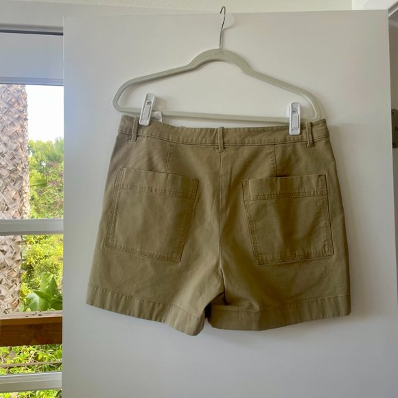 Vince Tan High-Rise Shorts, Size 12 - Picture 2 of 5